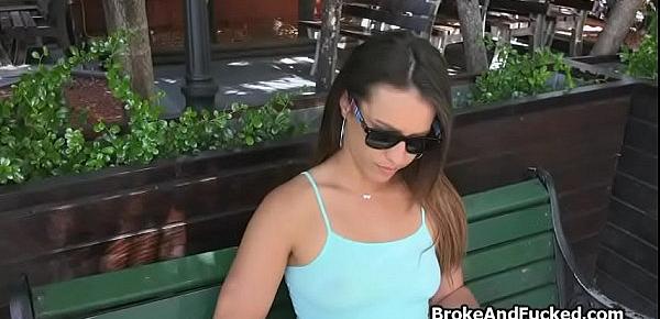 Yoga pants PAWG cocked in public
